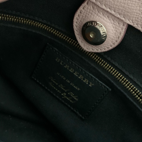 Burberry Banner leather tote - Picture 13 of 16